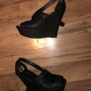 Candies wedges-black